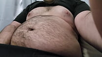 Gainer masturbates to belly
