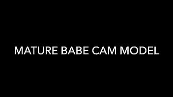 Mature Babe Seska Does Live Cam Striptease