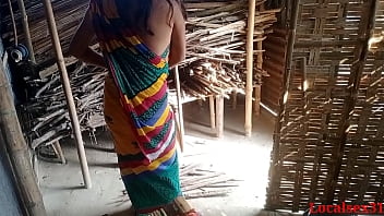 Desi Indian village bhabi baise en plein air avec son petit ami (vidéo officielle de Localsex31)