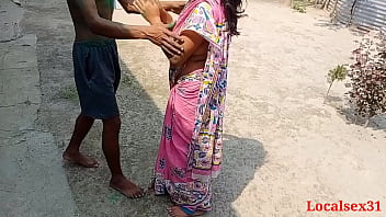 Rosa Saree, schöner bengalischer Bhabi-Sex in einem Holi (offizielles Video von Localsex31)