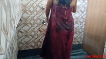 Indian Bhabi Sex dans une salle de bain avec Red Tawal (Localsex31)