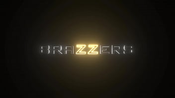 Filling Her Cavities - Pristine Edge / Brazzers / vídeo completo www.brazzers.promo/70