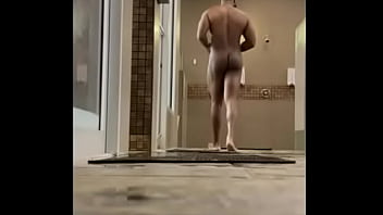 DL/Downlow men sauna steamroom showers