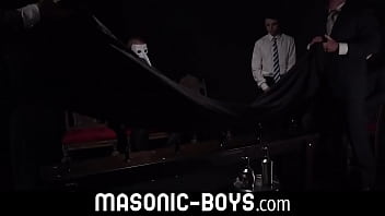 Bear gets balls and dick sucked by young apprentice before destroying his tiny asshole MASONIC-BOYS.COM