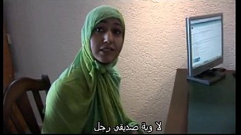 Марокканская шлюха Джамила попробовала лесбийский секс с голландкой (арабские субтитры)