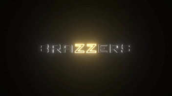 Banging My Hubby's Best Bud - Luna Star / Brazzers / Stream voll von www.brazzers.promo/hub