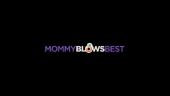 MommyBlowsBest - Stiefmutter hat den ganzen Stress von meinem Schwanz abgesaugt - Kyla Keys