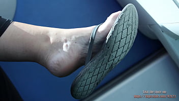Candid foot fetish flip flops dangling, beauty sole feet