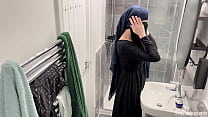 OMG! I didn't know arab girls do that. I caught a Muslim arab girl in hijab masturbating in the shower.