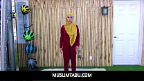 MuslimTabu - Fitness Trainer fucks exotic arabic client