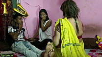 Namorada permite que seu BF foda com Hot Houseowner !! sexo gostoso indiano