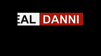 Danni Jones и ее машина для траха - полное видео - Danni2427