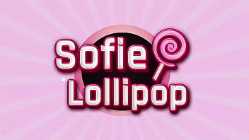 Kitty Haphisi a très bien sucé le gros cul de Lollipop. Sofie Lollipop a-t-elle sucé sa chatte rose ?
