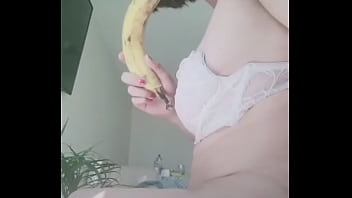 Coni loves banana