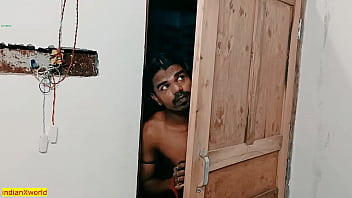 Indian Village Bhabhi scopato dal ladro a mezzanotte! Vero sesso