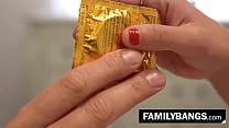 FamilyBangs.com ⭐ Non c'è bisogno di preservativi con il mio fratellastro, Kimmy Kimm, Nathan Bronson