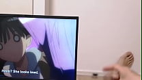 Une étudiante universitaire passionnée d'anime se masturbe et jouit dans sa vidéo préférée