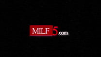 Умную милфу наняли на должность мачехи - MILF5
