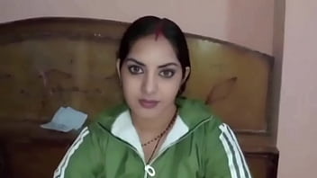 Das heiße Mädchen Lalita Bhabhi wurde von ihrem Schwiegervater hinter ihrem Ehemann gefickt
