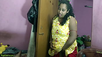 Heißer schöner Bhabhi-Plötzlicher Sex! Der 18-jährige Devar fickt mit einem großen Schwanz