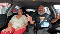 Eine Urgroßmutter in Teds Fahrt mit 71, nackt im Auto, erzählt ihr Leben – Dora Rodrigues