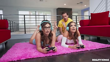 Gamer Girls Compete for Cock / Reality Kings  / download full from rkfull.com/sta
