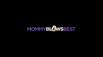MommyBlowsBest - сочная горячая милфа-мачеха Пэйтон Пресли осушает мои яйца