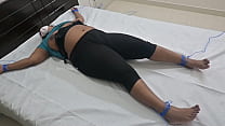 Garota indiana desi foi amarrada na cama e torturada