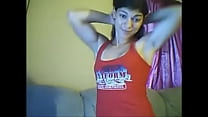sexy girl biceps on cam